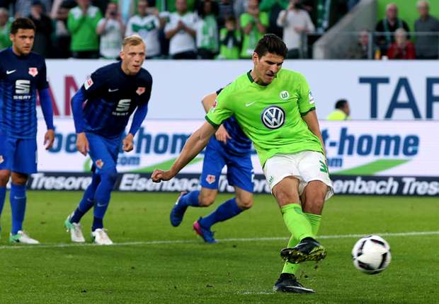 Play-off Bundesliga 2017/18 (lượt về) Eintracht Braunschweig vs Wolfsburg: Cẩn thận có biến