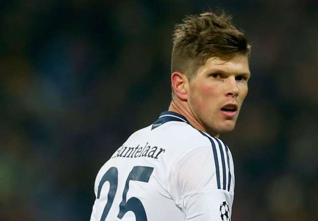 'Thợ săn' Huntelaar chính thức trở lại Ajax