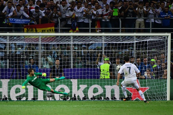 Nhìn lại trận chung kết Champions League gần nhất của Real: Lên ngôi nghẹt thở