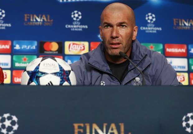 Zidane: "Áp lực chẳng thể làm khó Real Madrid"