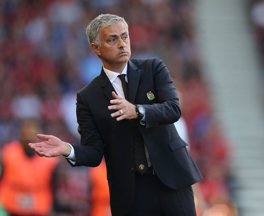10 HLV giàu thành tích nhất ở Ngoại hạng Anh: Cái tầm của Mourinho