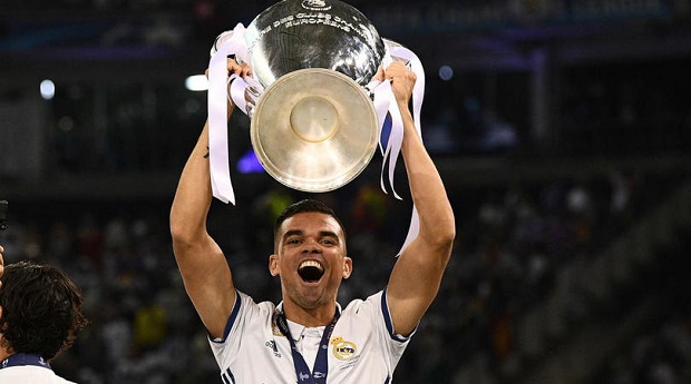 Pepe viết tâm thư chia tay CĐV Real Madrid