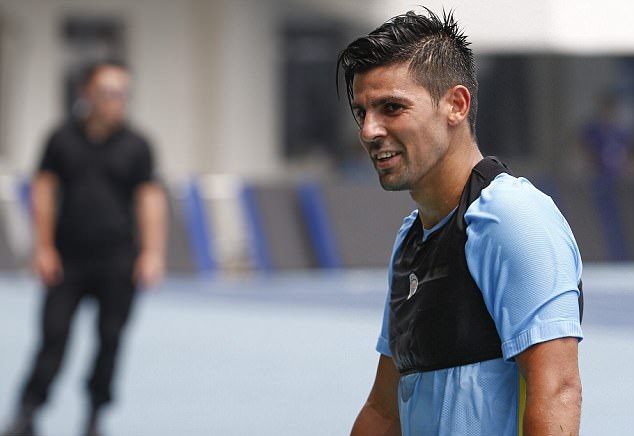 Man City tiễn Nolito về Tây Ban Nha