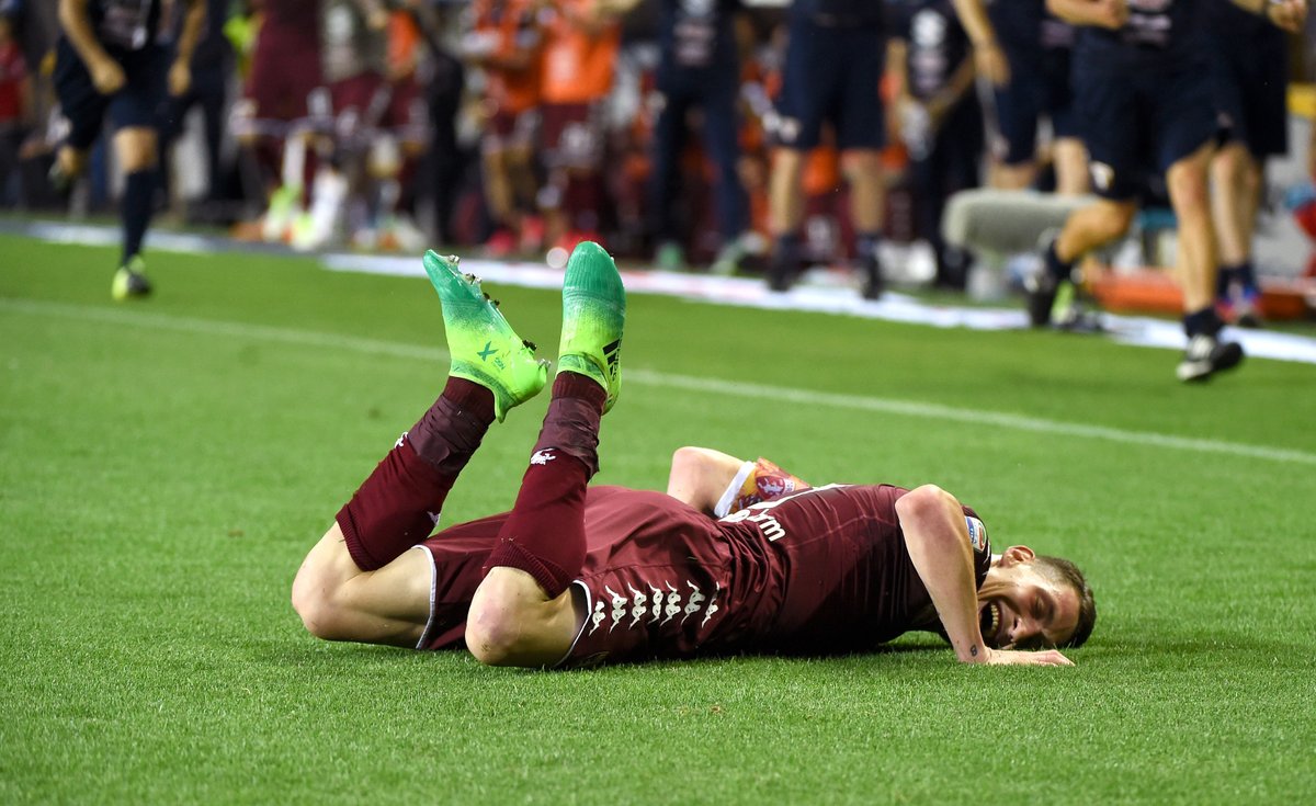 Ảnh bài viết AC Milan ra giá, M.U cần nhanh chân