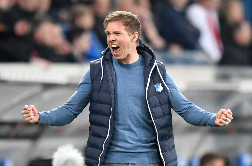 CHÍNH THỨC: Ngựa ô Bundesliga trói chân "tiểu Mourinho"