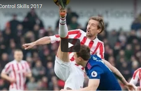 Ảnh bài viết Những 'siêu kỹ năng' khống chế bóng năm 2017