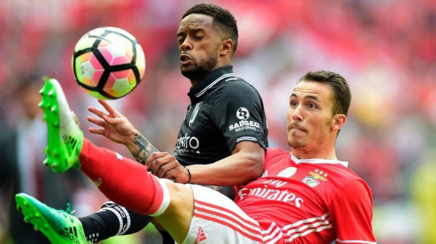 Ảnh bài viết "La Masia giờ chẳng còn ý nghĩa gì với Barca"