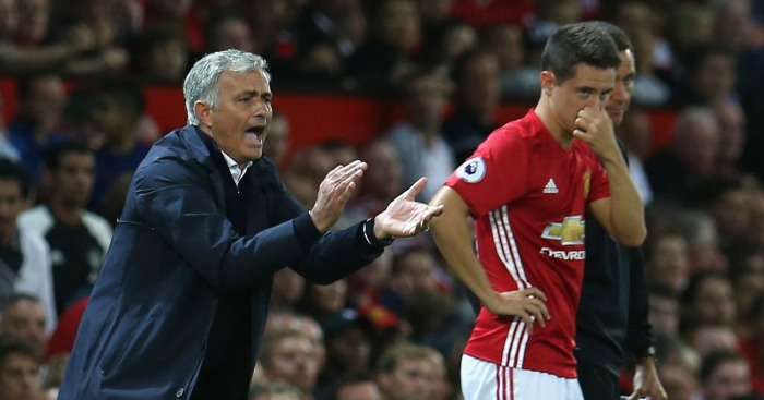 Ảnh bài viết Vụ Ander Herrera: Mourinho tuyên bố xanh rờn