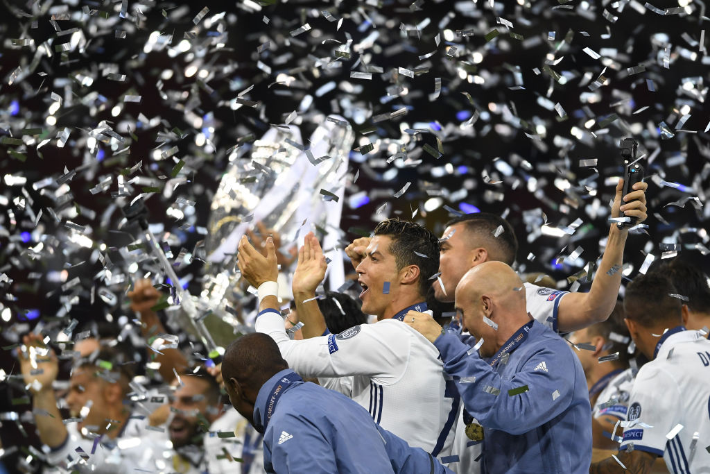 Ảnh bài viết TIẾT LỘ: Ronaldo đòi rời Real từ trước nhưng bị ngăn cản