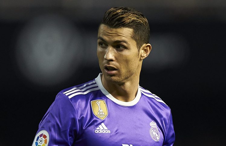 Điểm tin sáng 19/06: M.U dùng chiêu độc "câu" Ronaldo; Liverpool sắp nổ bom tấn