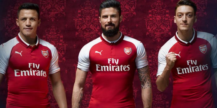 Ảnh bài viết Chùm ảnh: Arsenal ra áo đấu sân nhà, có cả Oezil, Sanchez, Giroud