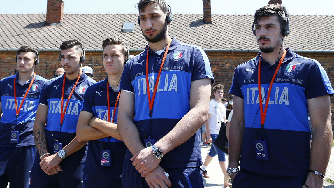 Ảnh bài viết Donnarumma 'lạnh như tiền' đi bảo tàng chiến tranh