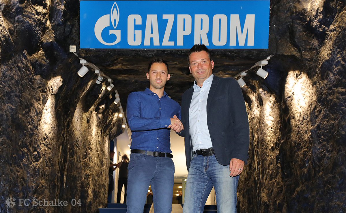 Ảnh bài viết NÓNG: Schalke trao ghế nóng cho HLV bằng tuổi Ronaldo