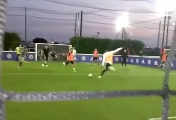 Ảnh bài viết Lukaku xuất hiện trên sân của Chelsea, tương lai đã rõ?