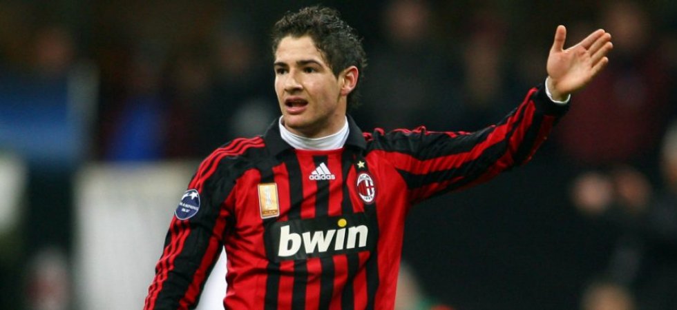 Chán Trung Quốc, Pato 'thả thính' với cả thành Milano