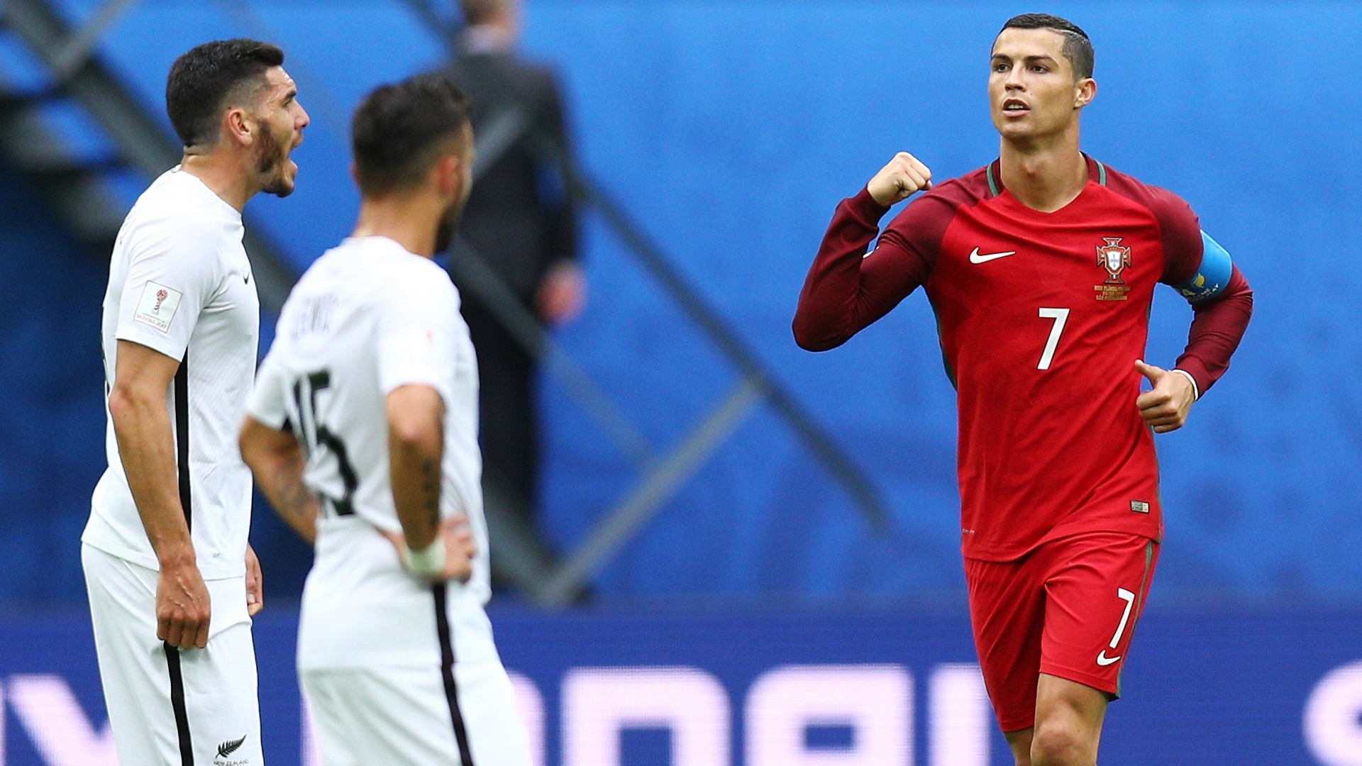 Đội hình tiêu biểu vòng bảng Confeds Cup 2017: Ngả mũ trước Ronaldo
