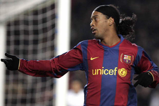Ảnh bài viết Hé lộ: Vì sao Man Utd mua hụt Ronaldinho?