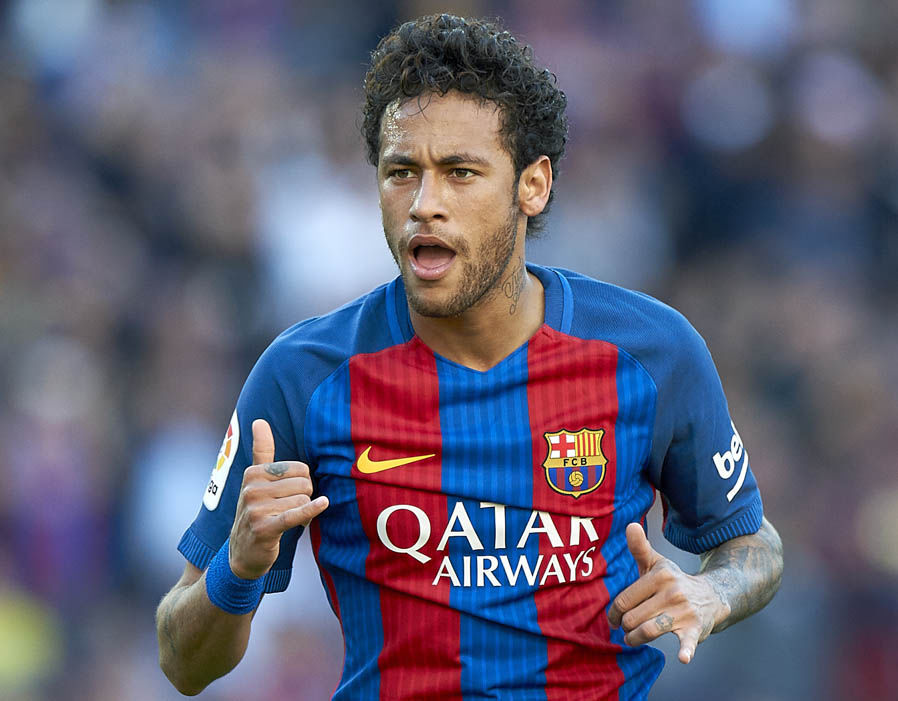 Ảnh bài viết Đội hình đắt giá nhất lịch sử Barca: Hàng công khủng khiếp