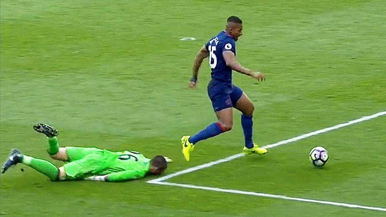 Ảnh bài viết Những sai lầm ngớ ngẩn của thủ môn