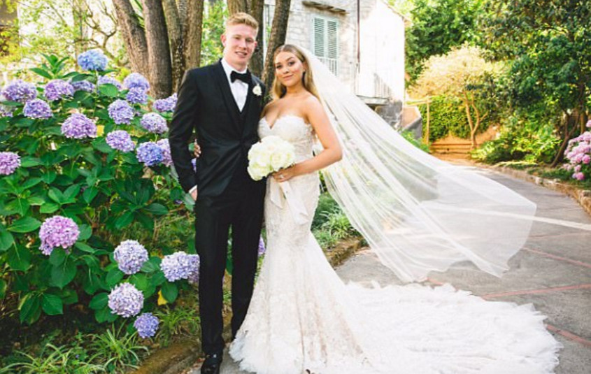 Ảnh bài viết Theo kịp trào lưu, đến lượt De Bruyne lên xe bông