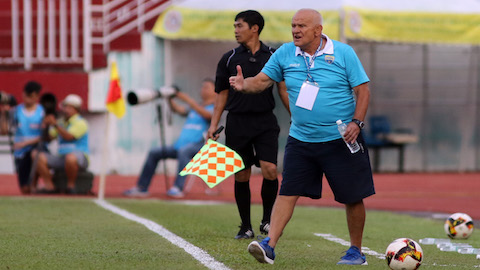 Ảnh bài viết Điểm tin bóng đá Việt Nam sáng 29/6: HLV Petrovic ban lệnh “cấm trại”