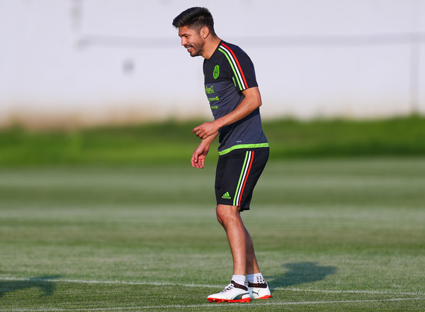 Ảnh bài viết Mexico chơi 'trò lạ' trên sân tập