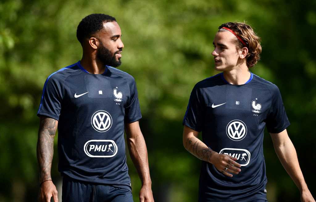 Ảnh bài viết 3 mùa gần nhất, Benzema, Costa, Griezmann đều ghi bàn ít hơn Lacazette
