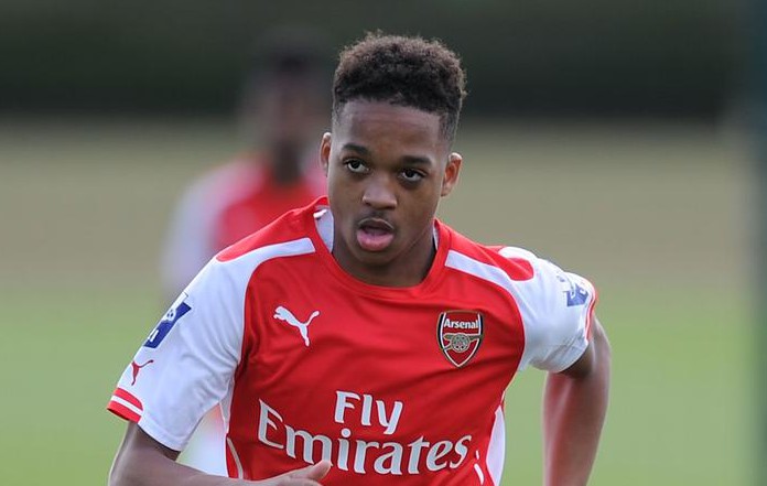 XÁC NHẬN: Arsenal bán sao trẻ sang Benfica