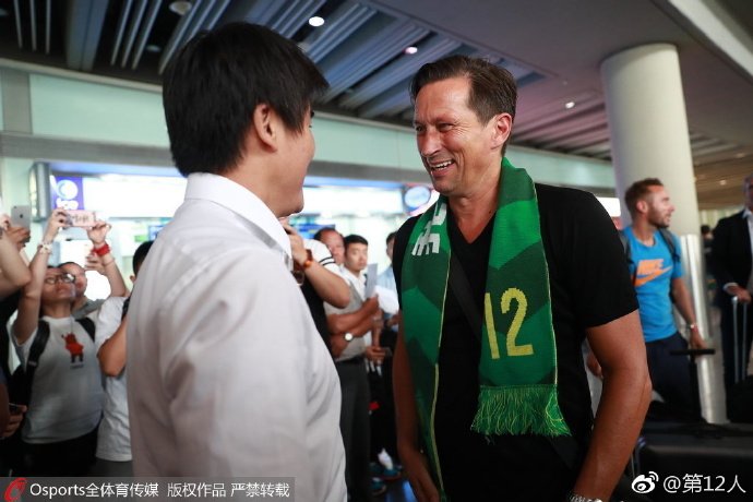 Ảnh bài viết Điểm tin chiều 02/07: CLB Trung Quốc có HLV chất lượng, Joe Hart được Benitez giải cứu