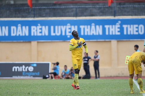 Ảnh bài viết FLC Thanh Hóa 5-3 Hoàng Anh Gia Lai (Vòng 16 V-League 2017)