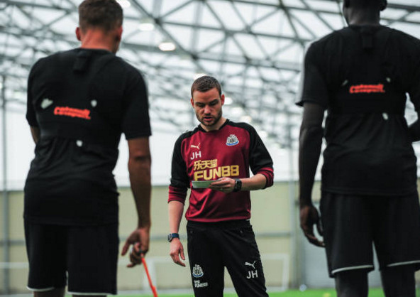 Ảnh bài viết Háo hức trở lại Premier League, Newcastle tập mà chẳng cần Benitez