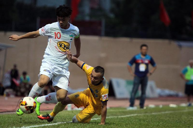 Ảnh bài viết U22 Việt Nam: Hữu Thắng chơi dao với dàn tiền đạo “chân gỗ”