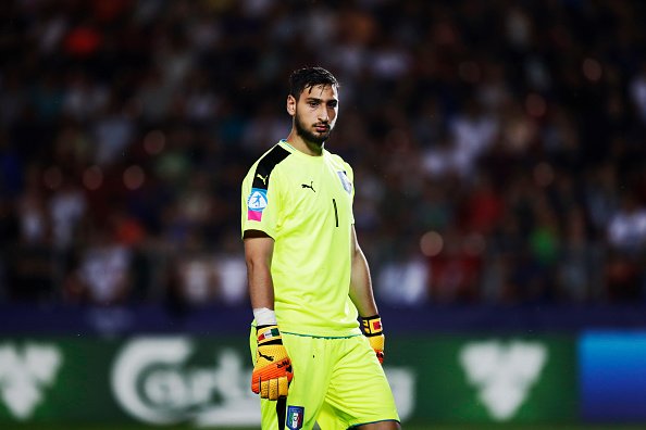 Ảnh bài viết Chi tiết vụ Donnarumma: Lương ngất ngưởng, điều khoản lạ từ Raiola