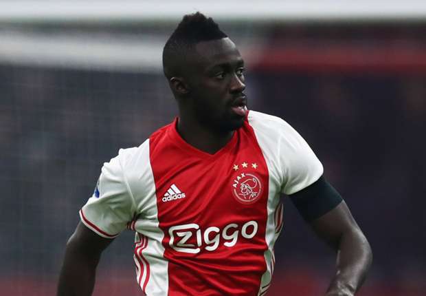 Davinson Sanchez - Mục tiêu theo đuổi của Barcelona