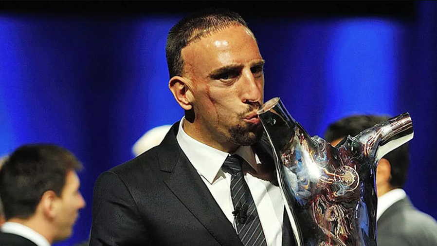 Ảnh bài viết Nhìn lại 10 năm Ribery ở Bayern: 'Gã mặt sẹo' huyền thoại