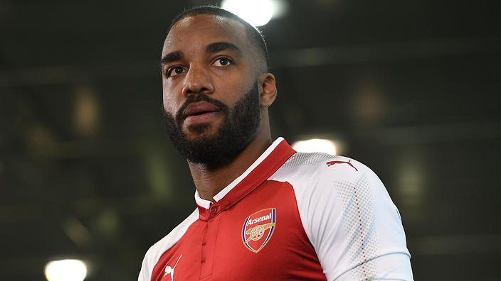 Ảnh bài viết TIẾT LỘ: Nhờ đâu Lacazette cập bến Arsenal?