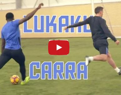Khi Romelu Lukaku đối đầu với Jamie Carragher