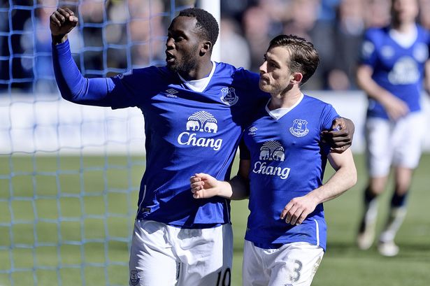 Xem lại mùa giải 2016/17 của Everton