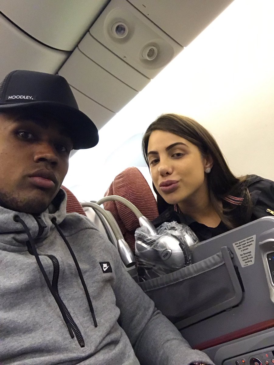 Ảnh bài viết NÓNG: Douglas Costa sang Juve kiểm tra y tế