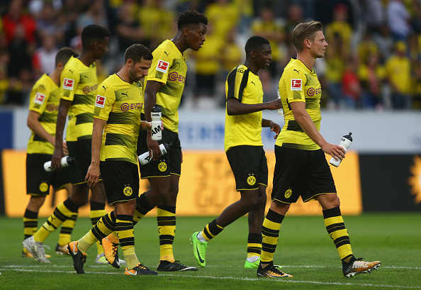 Aubameyang ghi bàn, Dortmund vẫn thua sốc CLB hạng tư