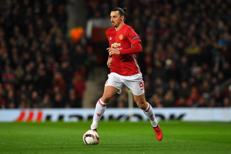 Điểm tin chiều 12/07: Ibra đem tin vui đến M.U; James bị người Real "ném đá"