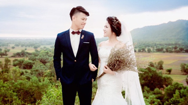 Ảnh bài viết V-League tạm nghỉ, các cầu thủ thi nhau cưới