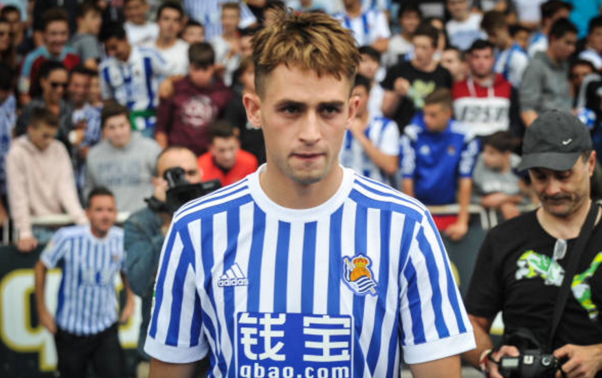 Ảnh bài viết Januzaj ngượng ngùng trong ngày ra mắt Sociedad