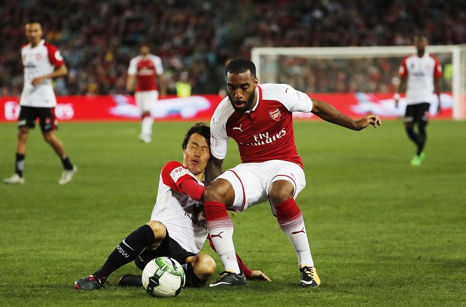 Arsenal 3-1 Western Sydney Wanderers: Lacazette bất lực trước đội chủ nhà