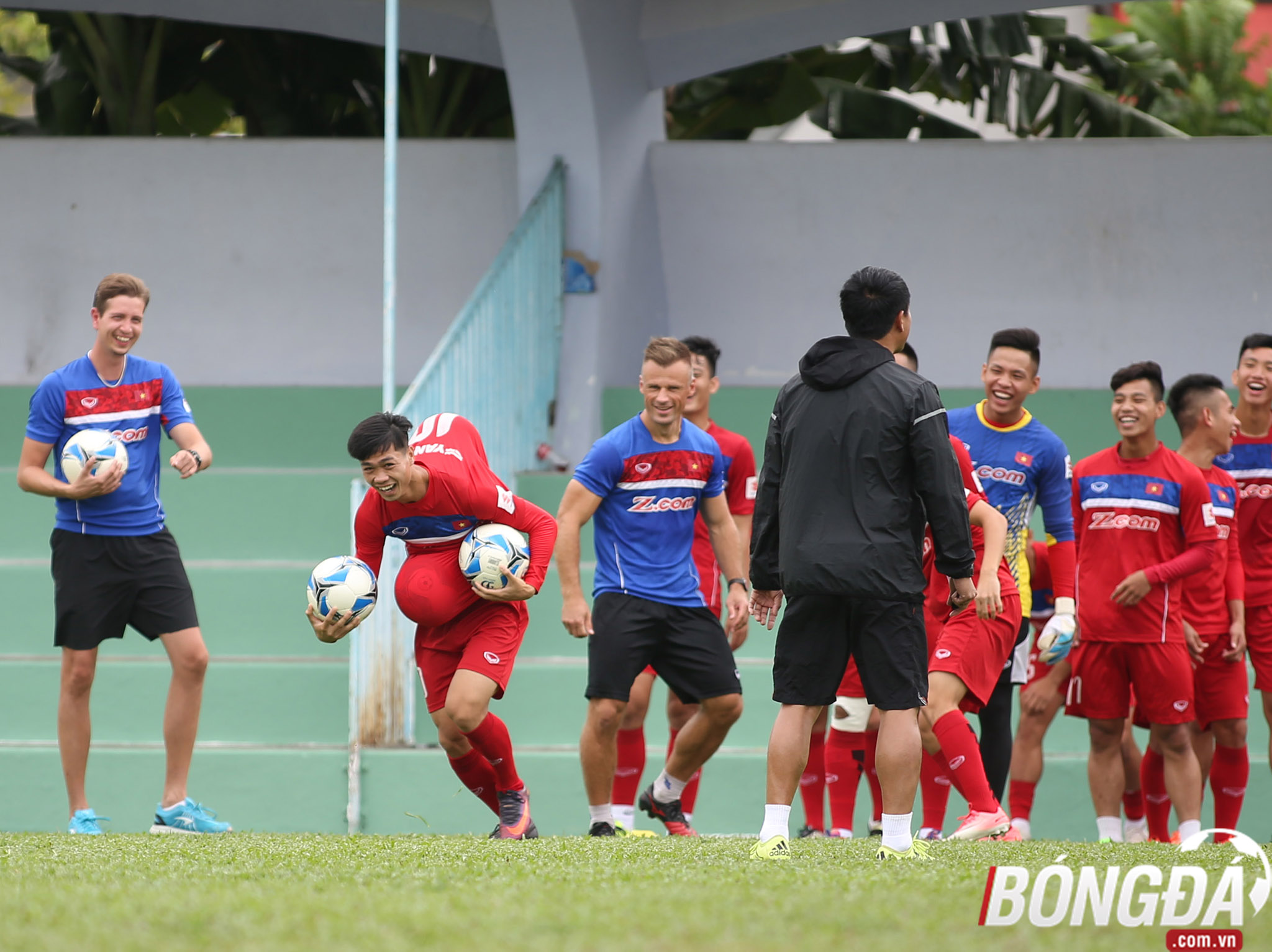 Ảnh bài viết Công Phượng tư vấn chiêu thức "độc" cho chuyên gia thể lực