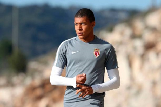 Ảnh bài viết Mbappe từ chối ký tặng fan Real Madrid