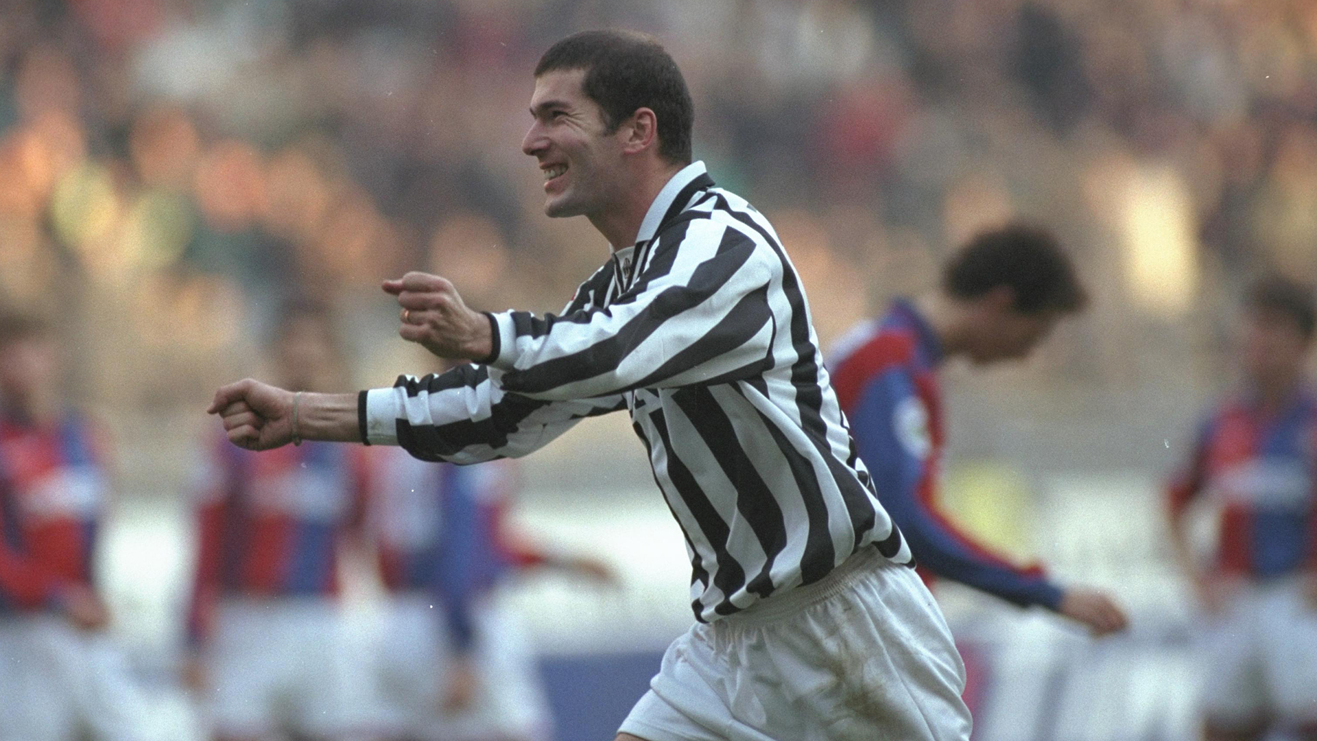 15 bản HĐ tốt nhất lịch sử Juventus (kỳ 3): Ma thuật của Zidane 