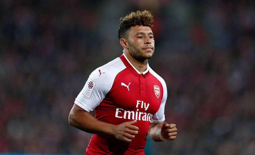 Ảnh bài viết HLV Wenger CHỐT tương lai Alex Oxlade-Chamberlain