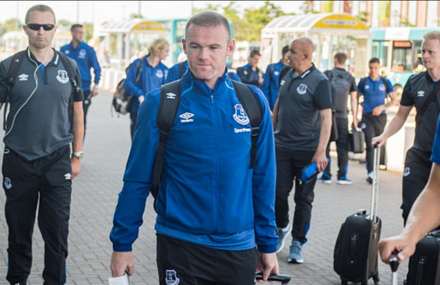 Ảnh bài viết Rooney và dàn sao Everton mệt mỏi di chuyển tới Hà Lan
