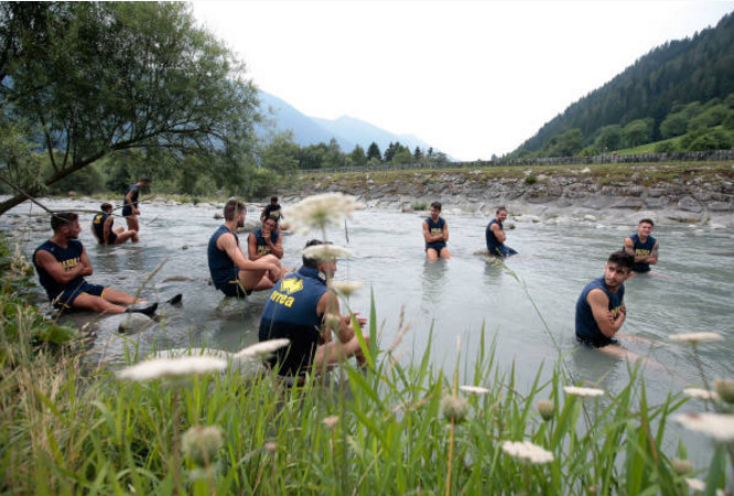 Ảnh bài viết Các thành viên Parma trèo đèo, lội suối tìm đường trở lại vinh quang